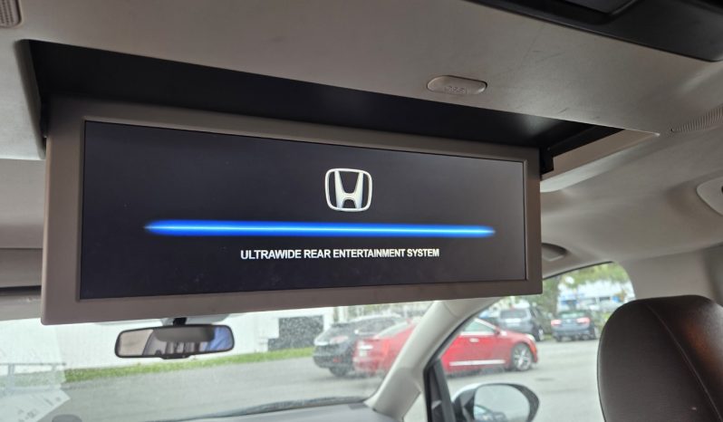 2015 Honda Odyssey Elite full
